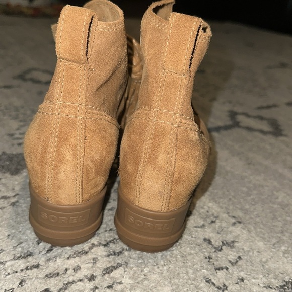 Sorel Wedge Evie lace up bootie tan sz 8 - Picture 2 of 6